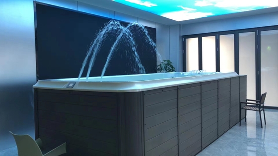 Buiten zwembad vrijstaand voor tuin 5 meter eindeloos zwembad spa bubbelbad met massagefunctie