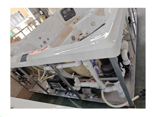 Ergonomische acrylische whirlpool voor buiten met zitplaatsen voor 8 personen met oceaangolfschaal