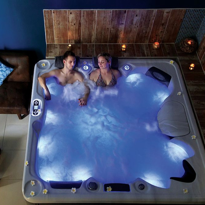 Hoog - Acrylic Outdoor Spa de Draaikolken Hete Ton van de kwaliteitsv.s. Aristech voor Persoon 5